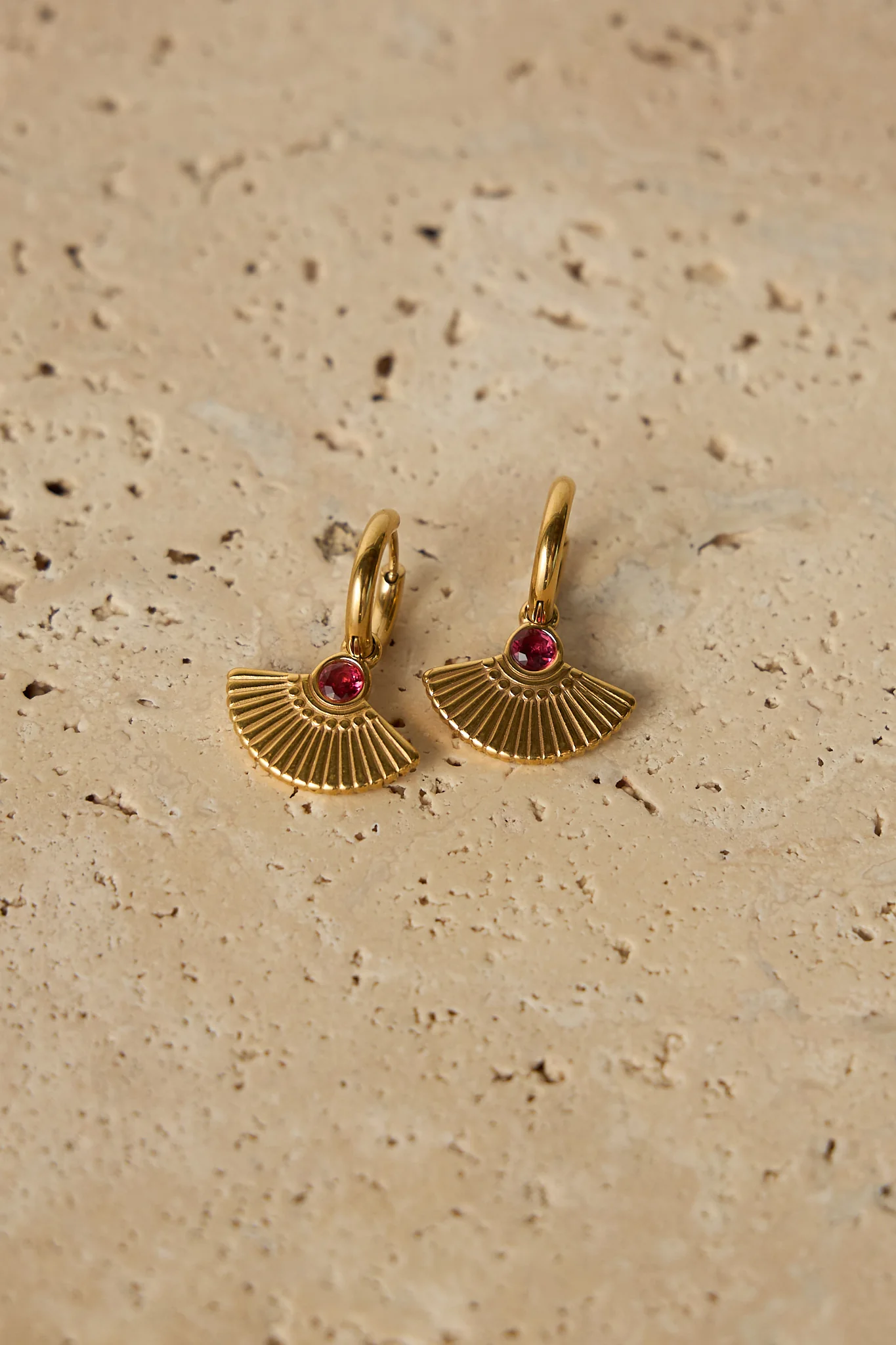 Mason Earrings - Gold / Fuchsia